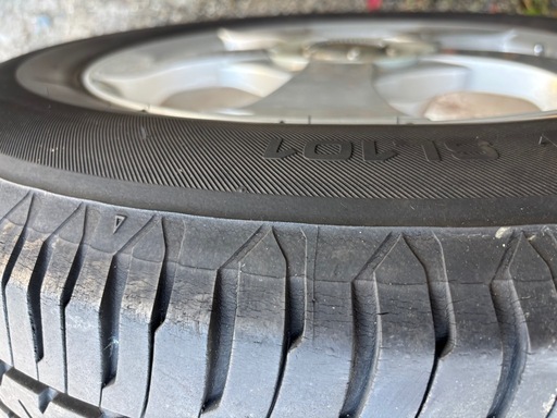 中古タイヤ付きアルミホイール