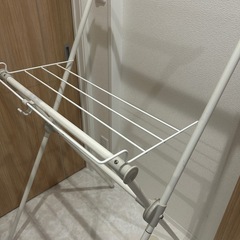 お話し中【難あり】洗濯物干し　の画像
