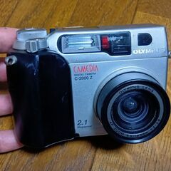 オリンパス CAMEDIA C-2000Z