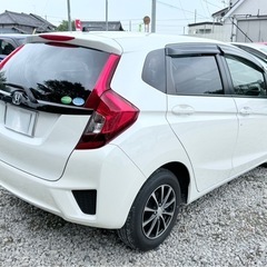 ホンダ　フイツト　平成26年車　車検R8/11の画像