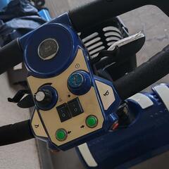 中古　電動シニアカーの画像