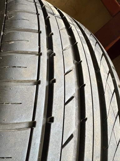 24年製早い者勝ち！】215/35R19 イボありホイール付き (すけ) 琴似の 