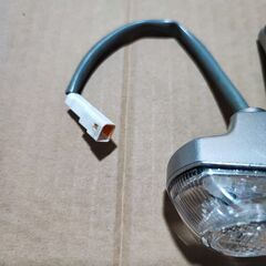 ヤマハ　ブリヂストン　アシスト自転車用　カゴ下LED‎2灯ライトの画像