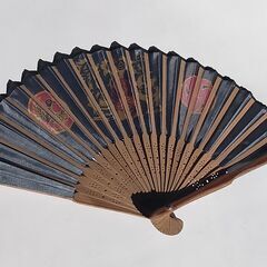 八咫烏牛王扇（やたがらすごおうせん）の画像
