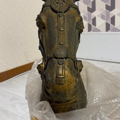 馬の置物？の画像