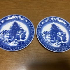 【新品未使用】クリスマス柄皿　2枚
