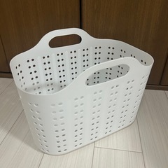 ニトリ　かご