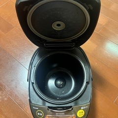 TIGER タイガーIH 炊飯器 5.5合炊きエコクック ブラウン☆の画像