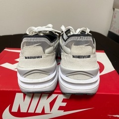 NIKE　WAFFLE ONE ワッフルワンの画像