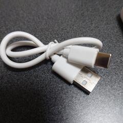 新品　モバイルバッテリーの画像