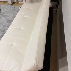 ソファーベッドの画像