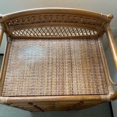 籐のキャビネットの画像