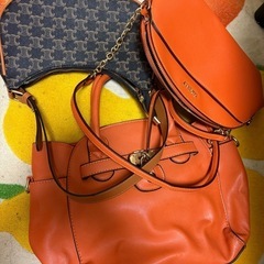 ハンドバッグ　美品