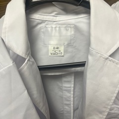 白衣3枚　M1枚　L2枚の画像