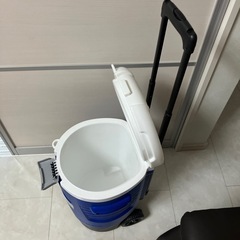 新品　未使用品　コロつき　保冷水サーバー・クーラーボックスの画像