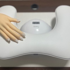 【ハンドモデル募集】ジェルネイルワンカラーの練習にお付き合いいただきたいです！ - 手伝って/助けて