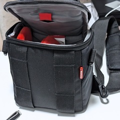 ▲【美品】Canon EOS M6 ダブルズームキット　バッテリー2つ付き Amazon | Canon ミラーレス一眼カメラ EOS M6 Mark II ダブルズーム