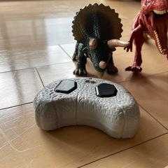 恐竜おもちゃの画像