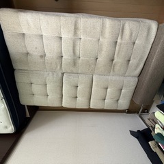 ソファーベッドの画像