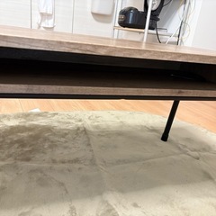 棚付きコンパクトローテーブルの画像