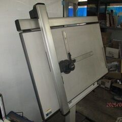 MUTOH　ドラフター　TF-06  板面ｻｲｽﾞW1200＊H700　古い物ですの画像