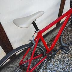 ビンテージピスト風カスタムロードバイクの画像