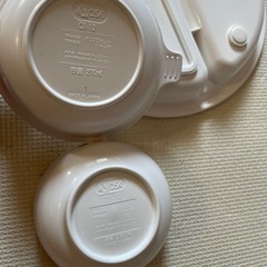 赤ちゃん用食器の画像