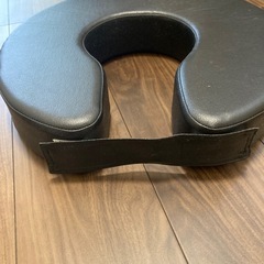 産後　円座クッションLOOKIT(定価約6000円)の画像