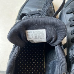 adidasレディース23.5の画像