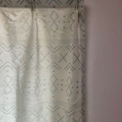 【unico】オーダーカーテン 腰窓用（中古）の画像