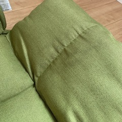【無料•お譲りします】ローソファー　グリーンの画像