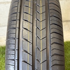 新品　未使用　175/70R14 84T 交換工賃・消費税込み価格　ヤリス　フィット　キューブ　ヴィッツ　サマータイヤの画像