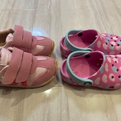キッズシューズ　2足の画像