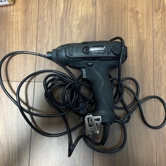 インパクトドライバーの画像