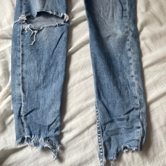 トルコ製ダメージジーンズの画像
