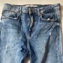 トルコ製ダメージジーンズの画像