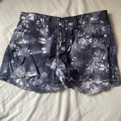 ショートパンツ