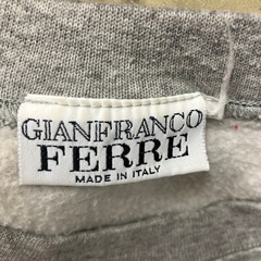 Gianfranco Ferré ジャンフランコフェレ　スウェットの画像