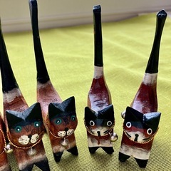 バリネコ 7匹 木製 バリ バリ島 ねこ ネコ 猫 かわいい 置物 デコレーション フィギュア 幸せ お守り お土産　雑貨 の画像