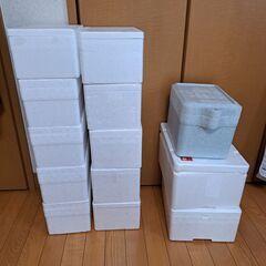 ［中古］発砲スチロール容器 （宅配便 保冷 クーラーボックス）の画像