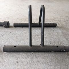 無料！駐輪 自転車 スタンド　3台分の画像