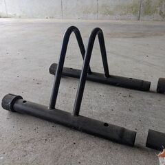 無料！駐輪 自転車 スタンド　3台分の画像