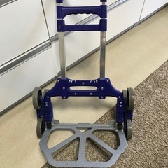 アルミ三輪キャリーカートの画像