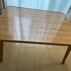 折りたたみ机