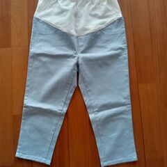 ●マタニティパンツ　Sサイズ