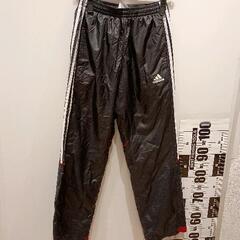 0426-024 adidas　シャカシャカパンツ