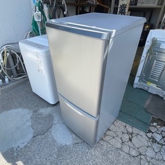 【リサイクルサービス八光】2018年製　パナソニック　NR-B14AW-S 冷蔵庫 138L パーソナル冷蔵庫 シルバーの画像