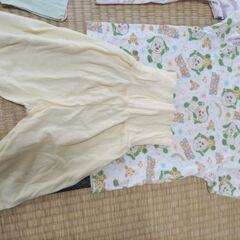 80cm、90cm　ユニクロ、西松屋の画像