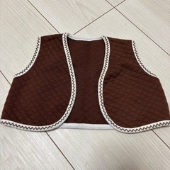 ベビーベスト ニット帽の画像
