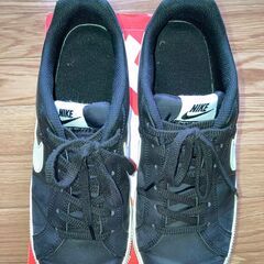 【取引完了】NIKE COURT ROYALE SL <27.5cm>の画像